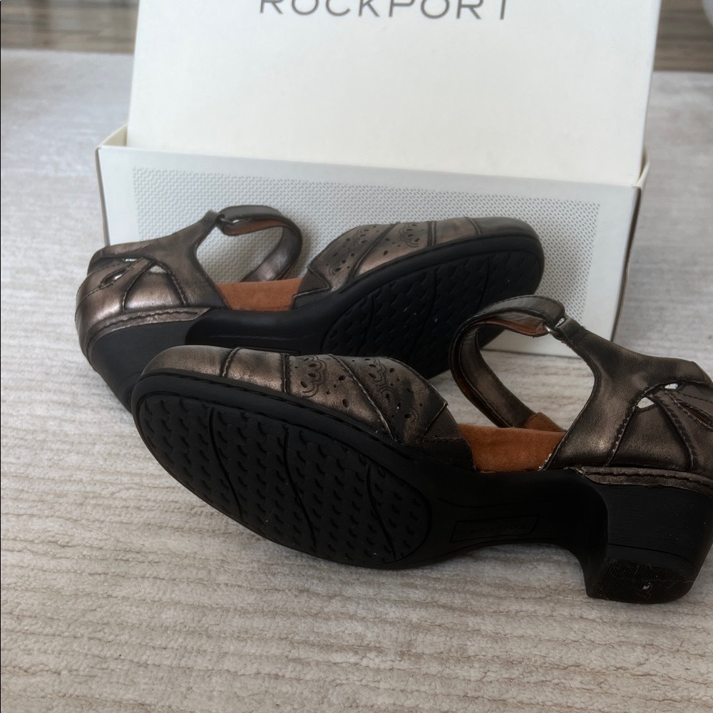 Rockport Women's Metallic Brown Mary Jane Flats - Picture 6 of 7